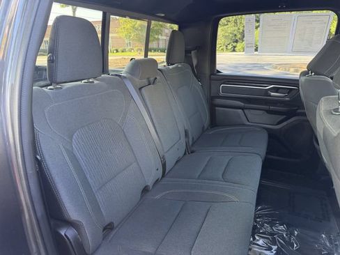 Used 2023 RAM 1500 Big Horn AWD/4WD image 28