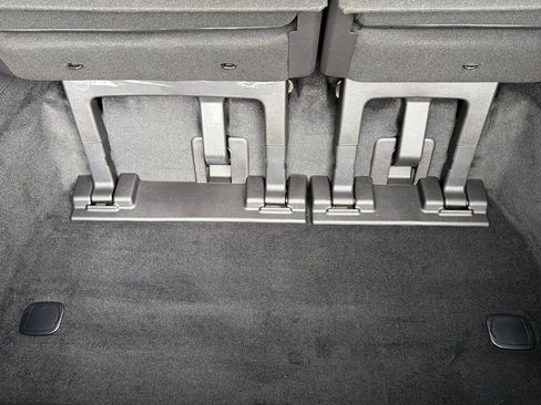 New 2026 Kia Carnival LXS image 13