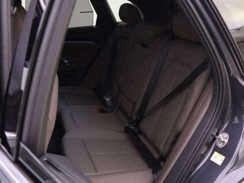 New 2025 Audi Q5 2.0T Premium Plus image 11