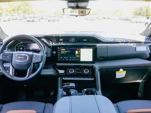 New 2026 GMC Sierra 1500 AT4 w/ AT4 Premium Package AWD/4WD image 14