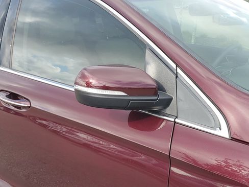 Used 2019 Ford Edge Titanium w/ Equipment Group 301A image 10