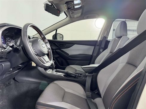 Used 2023 Subaru Crosstrek 2.0i Premium image 4