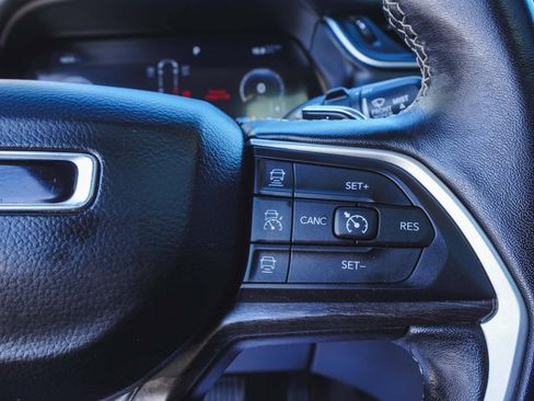 Used 2022 Jeep Grand Cherokee L Limited image 29