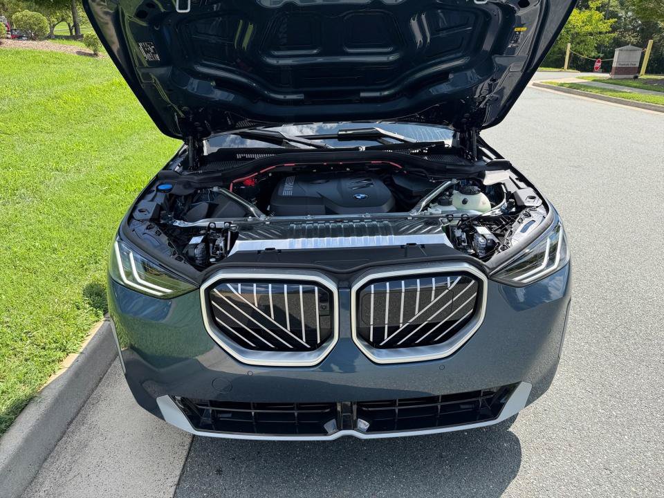 New 2026 BMW X3 xDrive30i w/ Premium Package AWD/4WD image 16