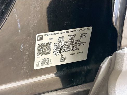 Used 2021 GMC Terrain SLT w/ Elevation Edition AWD/4WD image 32