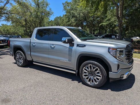 Used 2023 GMC Sierra 1500 Denali Ultimate AWD/4WD image 2