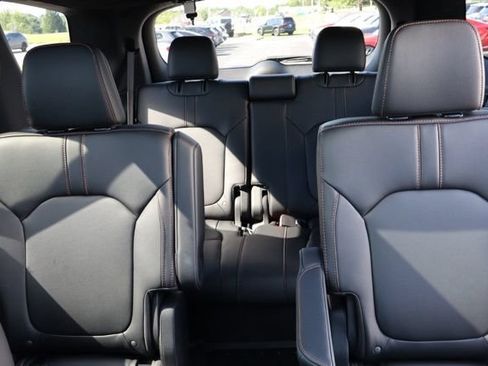 Used 2024 Honda Pilot TrailSport image 40