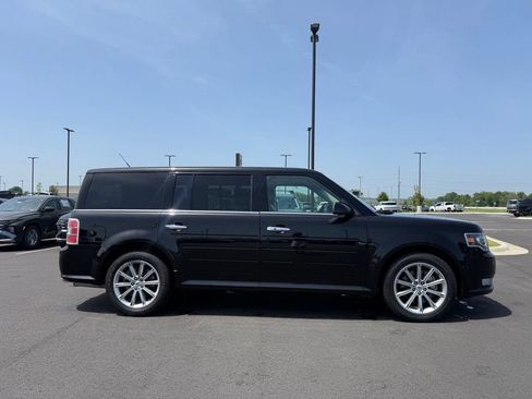 Used 2019 Ford Flex Limited AWD/4WD image 4