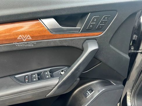 Used 2022 Audi Q5 2.0T Premium Plus image 23