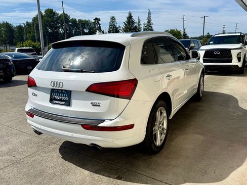 Used 2017 Audi Q5 2.0T Premium Plus w/ Technology Package AWD/4WD image 5