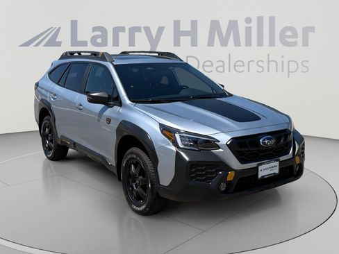 Certified 2025 Subaru Outback Wilderness AWD/4WD image 7