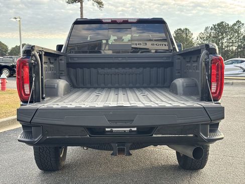 Used 2023 GMC Sierra 2500 Denali w/ Denali Ultimate Package image 32