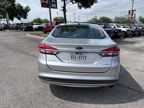 Used 2018 Ford Fusion S FWD image 13