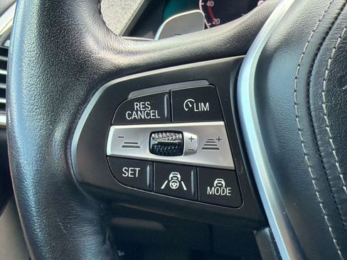 Used 2021 BMW X5 xDrive40i w/ Premium Package AWD/4WD image 17