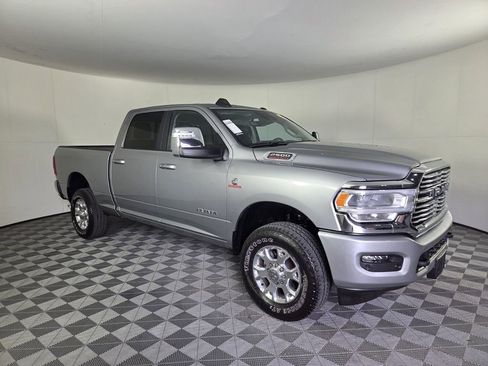 Used 2024 RAM 2500 Laramie w/ Safety Group AWD/4WD image 2
