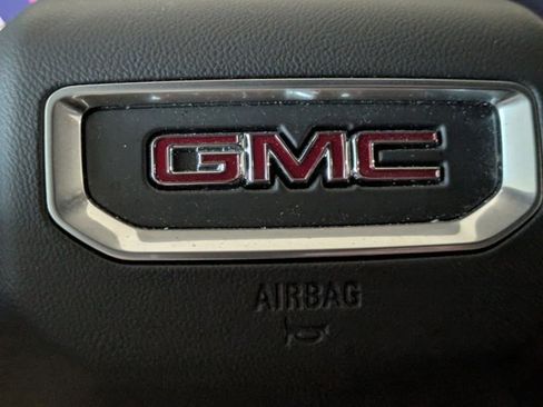 Used 2024 GMC Canyon Elevation w/ Convenience Package image 13