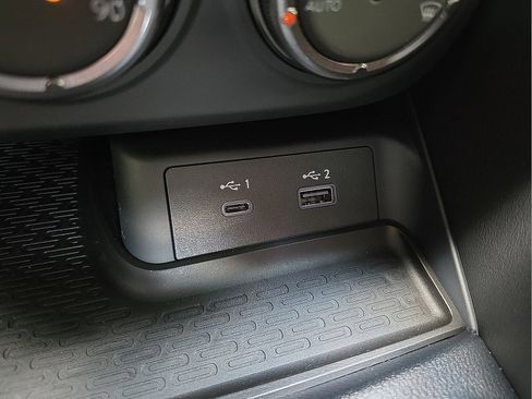 New 2024 Nissan Z Performance w/ Floor Mat Package image 20