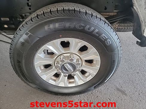Used 2020 Ford F250 XLT AWD/4WD image 11