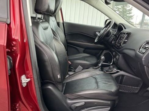 Used 2021 Jeep Compass Limited w/ Sun and Sound Group AWD/4WD image 35