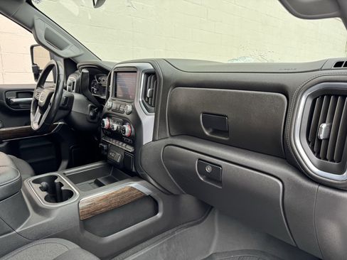 Used 2021 GMC Sierra 1500 Elevation image 13