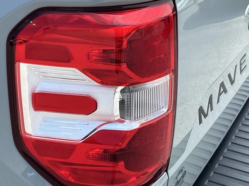 Used 2023 Ford Maverick XLT FWD image 10