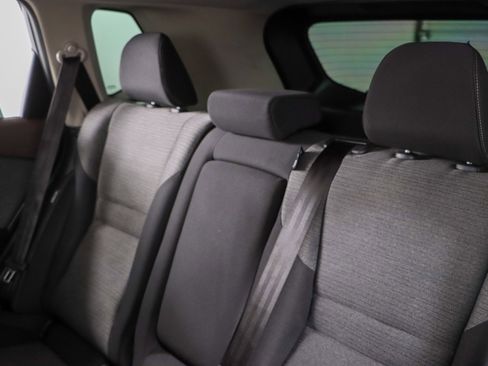 Used 2022 Nissan Rogue SV FWD image 24