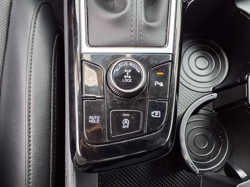 Used 2024 Kia Sportage EX image 16