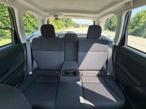 Used 2015 Subaru Forester 2.5i Premium w/ Popular Package #2 AWD/4WD image 11