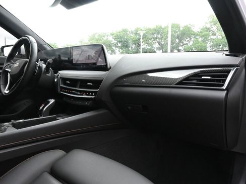Used 2025 Cadillac CT5 Sport RWD image 24