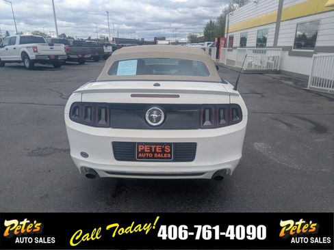 Used 2013 Ford Mustang Premium RWD image 3
