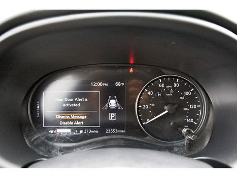 Used 2024 Nissan Kicks SR w/ SR Premium Package FWD image 13