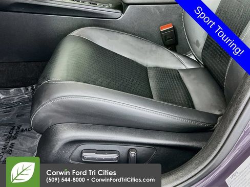 Used 2024 Honda Civic Sport Touring image 23