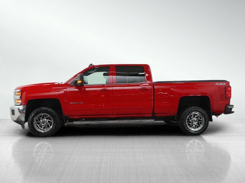 Used 2017 Chevrolet Silverado 2500 LT w/ LT Convenience Package AWD/4WD image 2