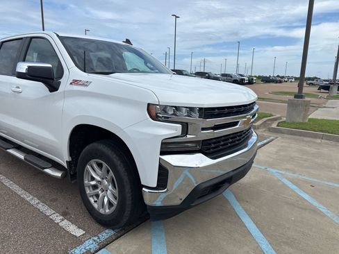 Used 2020 Chevrolet Silverado 1500 LT w/ All-Star Edition AWD/4WD image 2
