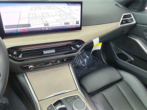 Used 2025 BMW 330i xDrive Sedan image 44