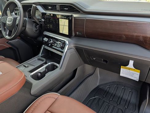 New 2026 GMC Sierra 2500 Denali Ultimate AWD/4WD image 36