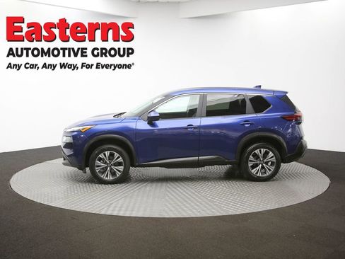 Used 2023 Nissan Rogue SV image 58