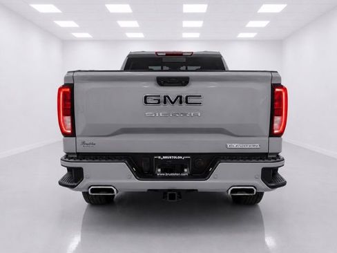 Used 2024 GMC Sierra 1500 Elevation w/ Elevation Premium Package AWD/4WD image 9