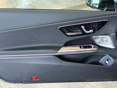 Certified 2025 Mercedes-Benz CLE 300 4MATIC Coupe image 16