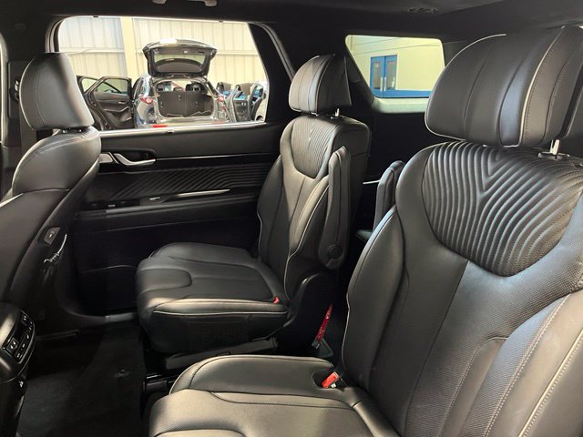 Used 2025 Hyundai Palisade Calligraphy AWD/4WD image 19