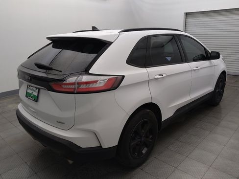 Used 2020 Ford Edge SE FWD image 9