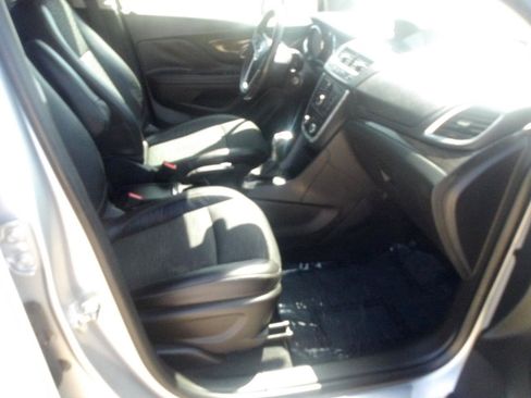 Used 2015 Buick Encore FWD image 10