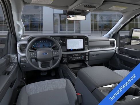 New 2026 Ford F250 XLT w/ XLT Premium Package AWD/4WD image 11