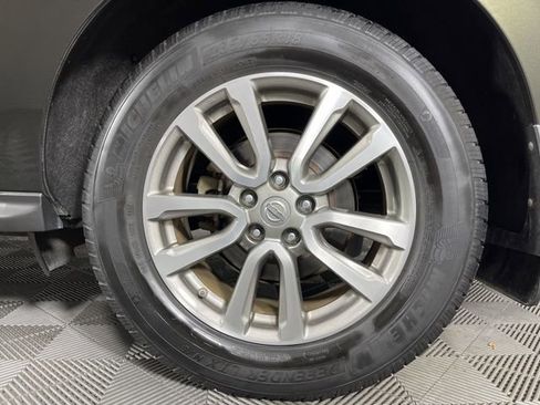 Used 2016 Nissan Pathfinder SL image 13