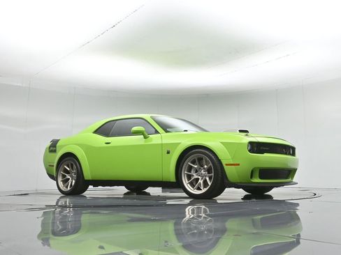 Used 2023 Dodge Challenger R/T Scat Pack RWD image 2