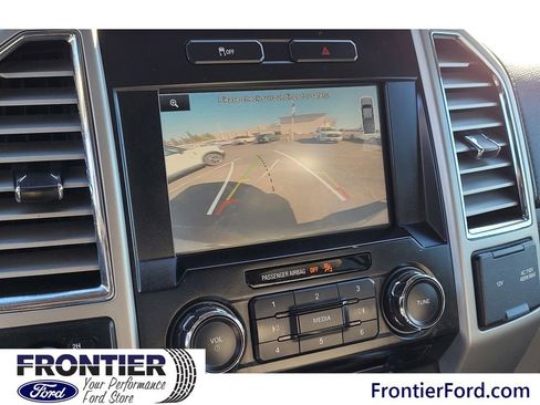 Used 2015 Ford F150 Lariat image 21