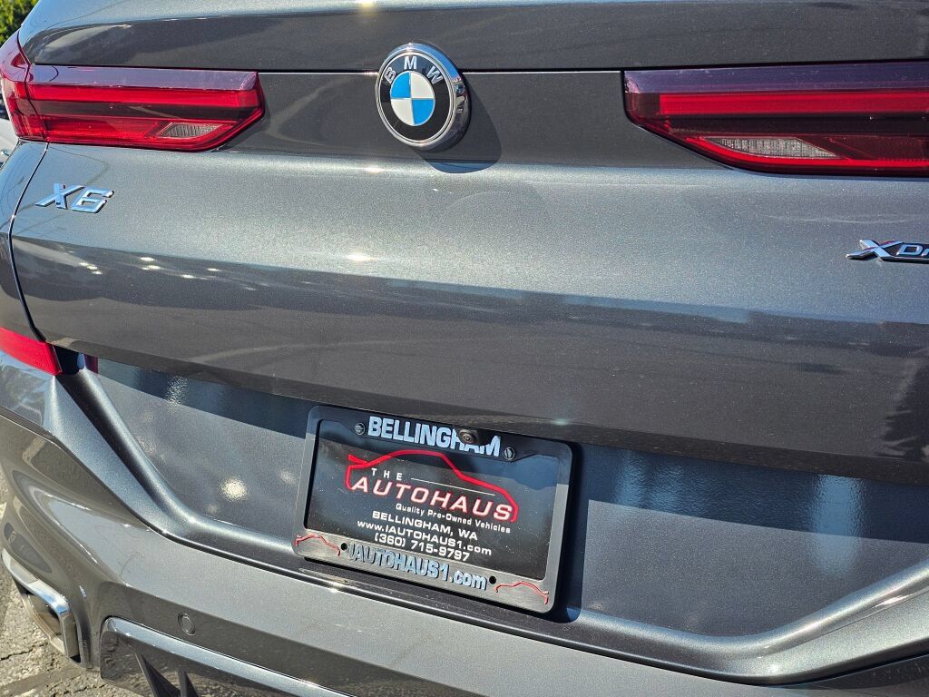 Used 2022 BMW X6 xDrive40i AWD/4WD image 14