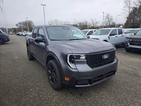 New 2026 Ford Maverick Lariat w/ Black Appearance Package image 3