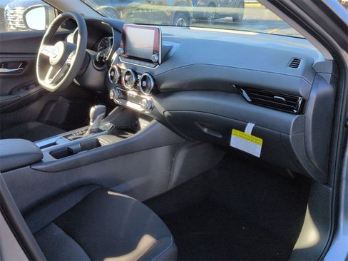 New 2025 Nissan Sentra SV image 20