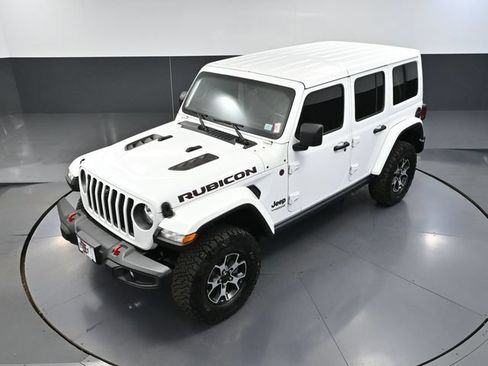 Used 2022 Jeep Wrangler Unlimited Rubicon w/ Cold Weather Group AWD/4WD image 55